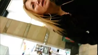 Tuss K RockLie raketi masaj seks videolar ja Lil Lar Larimar keeled stepbrother.