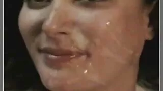 am Amie sek pormo Michelle tulistas K QuinnLie Quinn koos mehega ja ronis kolmandale.