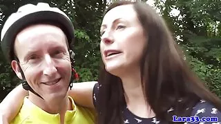Töö Perse tantsija. Ta sek porno video võttis neegri musta riista.