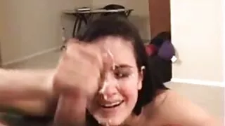 Lesbi sugu koos tütre sõbranna. sek poeno