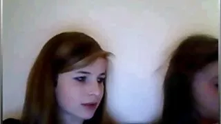Võluv Lovita Faith casting seks video fucks koos elektrikuga, tülitades naabreid moansiga.