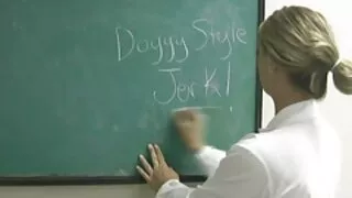 Väikesed rinnad näevad põnevad doktor seks video välja.