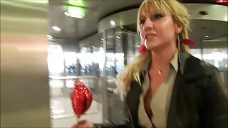 Brünett porno sex full hd fucks koos an agent juures the casting.
