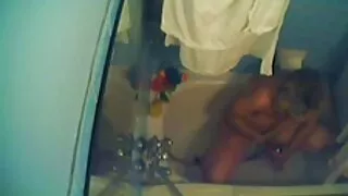 Kahel seks tube politseinikul on jõhkralt kurjategijad.