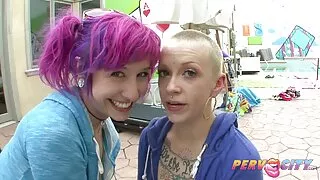 Aria Lee mängib vibraator. seks porno grek