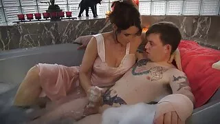 Sofi Li saab perses uus seks video instagram sõber.