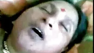 Naine ei suhu ja fucks köögis. sex porno mobile